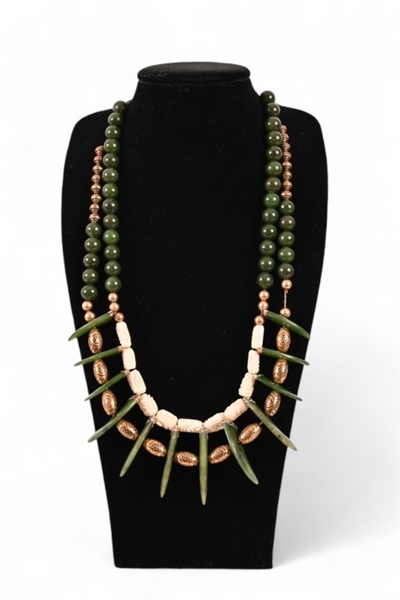 Canadian Jade Bear Claw Necklace