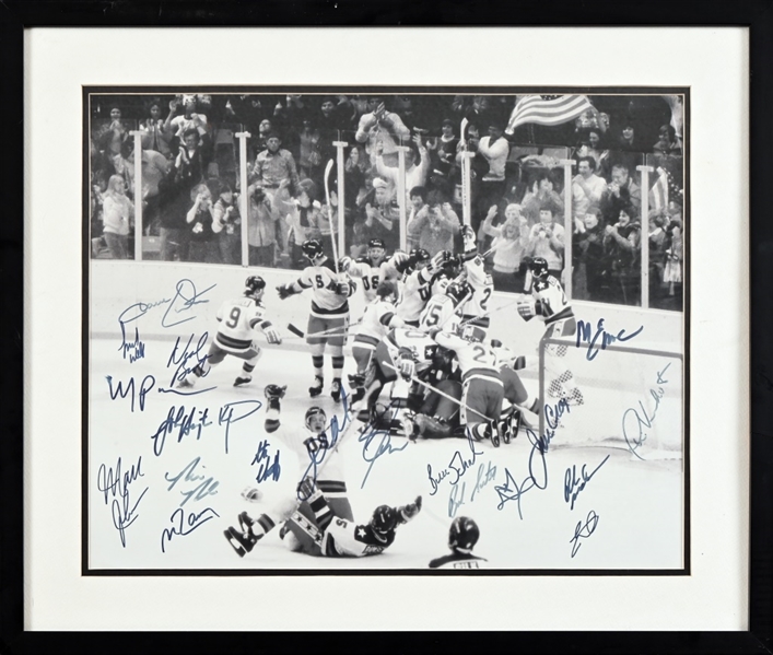 1980 USA Hockey Team Signed Photo